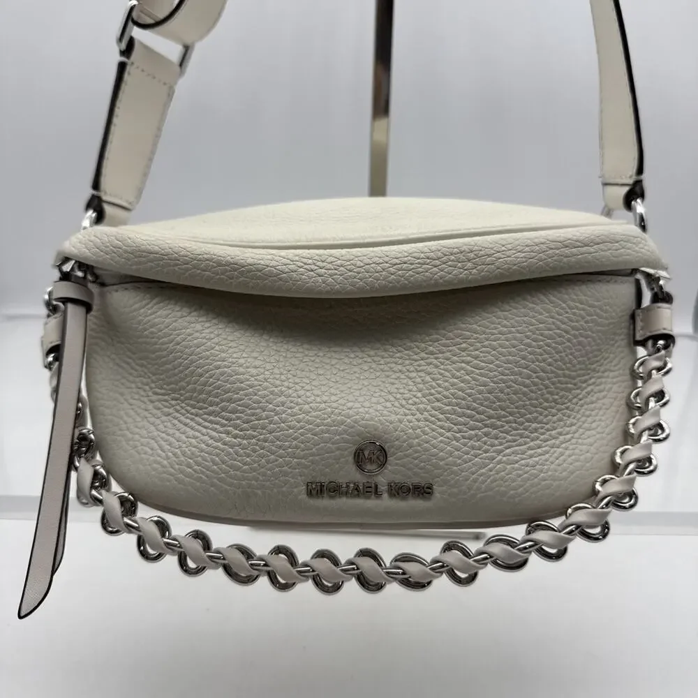 Michael Kors Slater XS Optic White Pebbled Leather Sling Pack Messenger Bag⬇️